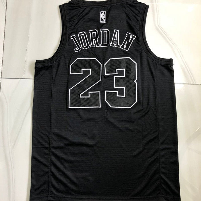 #23 Michael Jordan MVP Authentic jersey black - Sport&more