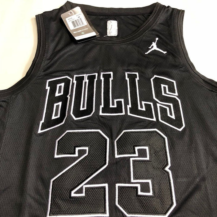 #23 Michael Jordan MVP Authentic jersey black - Sport&more