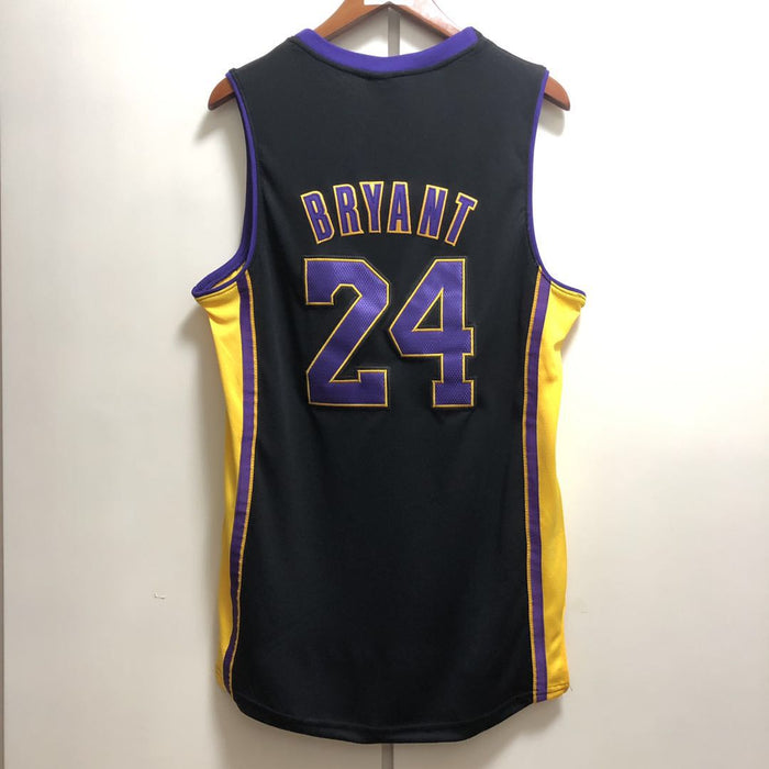 #24 Bryant Lakers champion Authentic jersey גופיית כדורסל - Sport&more