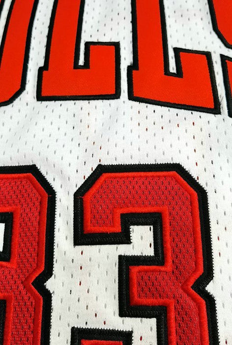 #33 Pippen chicago bulls Authentic M&N jersey white גופיית כדורסל - Sport&more