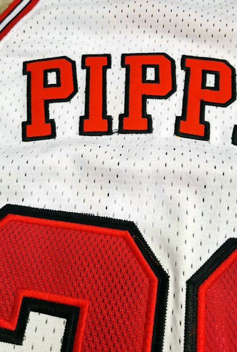 #33 Pippen chicago bulls Authentic M&N jersey white גופיית כדורסל - Sport&more