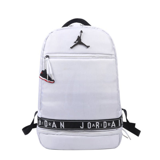 מבצע תיק אייר ג'ורדן AIR JORDAN במלאי - Sport&more