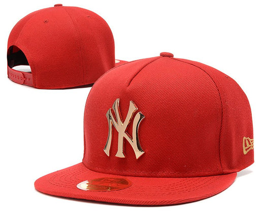 כובע בצבע אדום New York Yankees - Sport&more